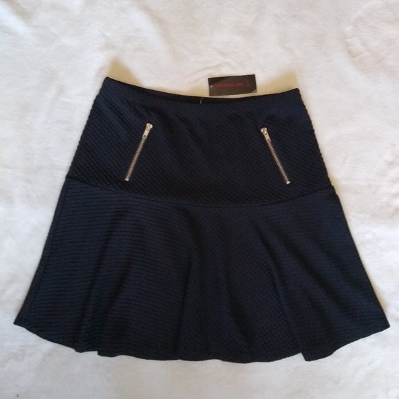 Material Girl Dresses & Skirts - NWT Material Girl Skirt